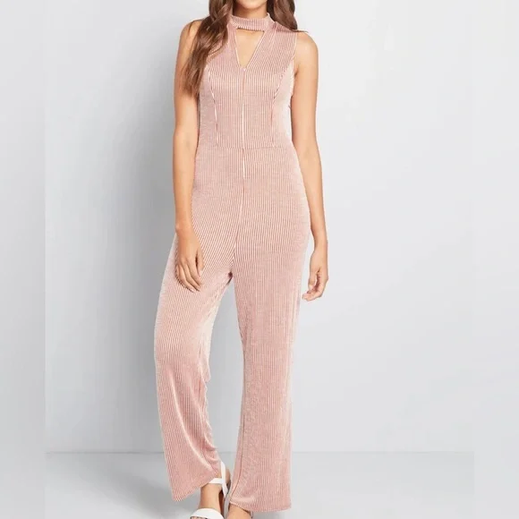 ModCloth Jumpsuit Sz Small For The Bliss Of It Striped Flare Retro Pinup Cut Out - Picture 3 of 12